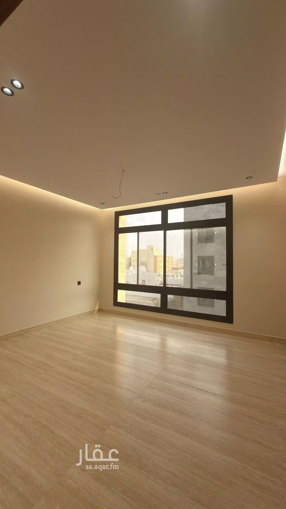 شقة 6 غرف في النعيم 4