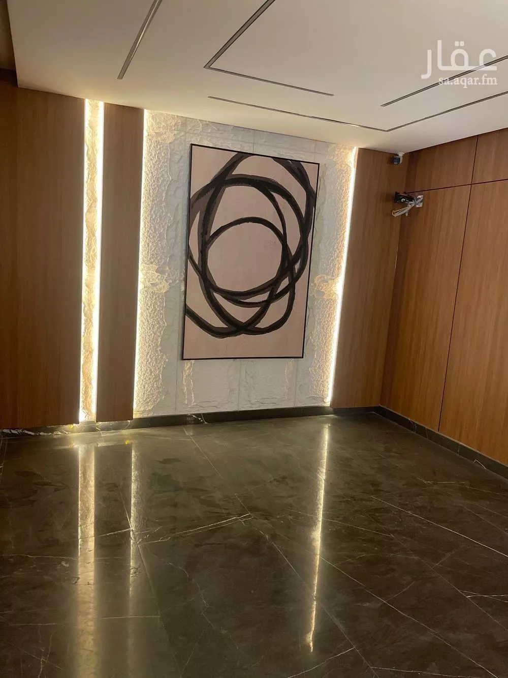 شقة 5 غرف في النعيم 3