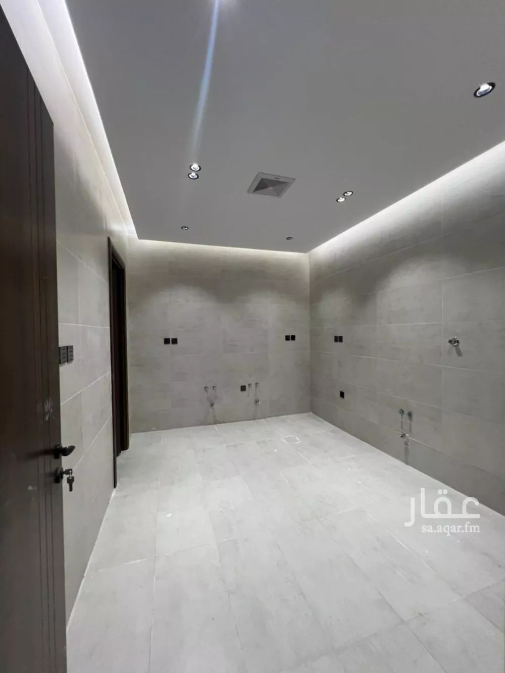 شقة 3 غرف في النعيم 3