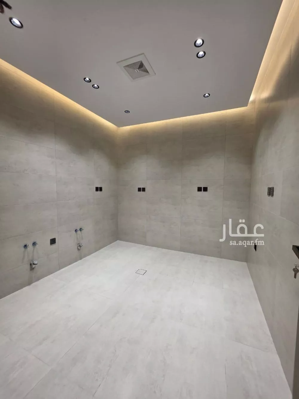 شقة 5 غرف في النعيم 5