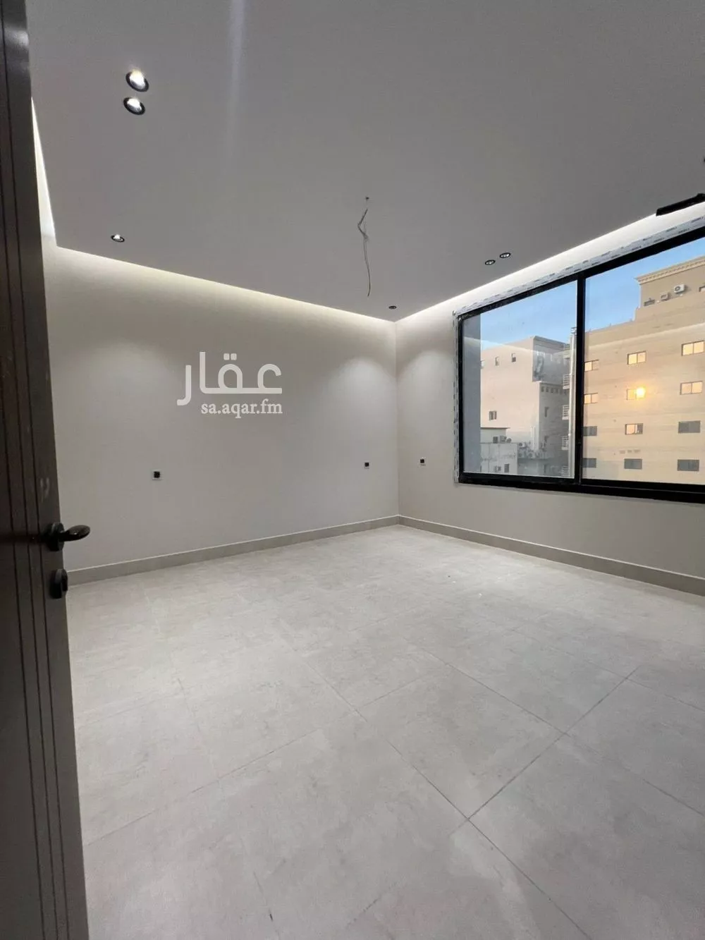 شقة 5 غرف في النعيم 2