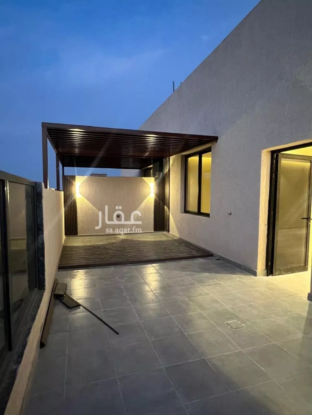 شقة 4 غرف في الروضة 2