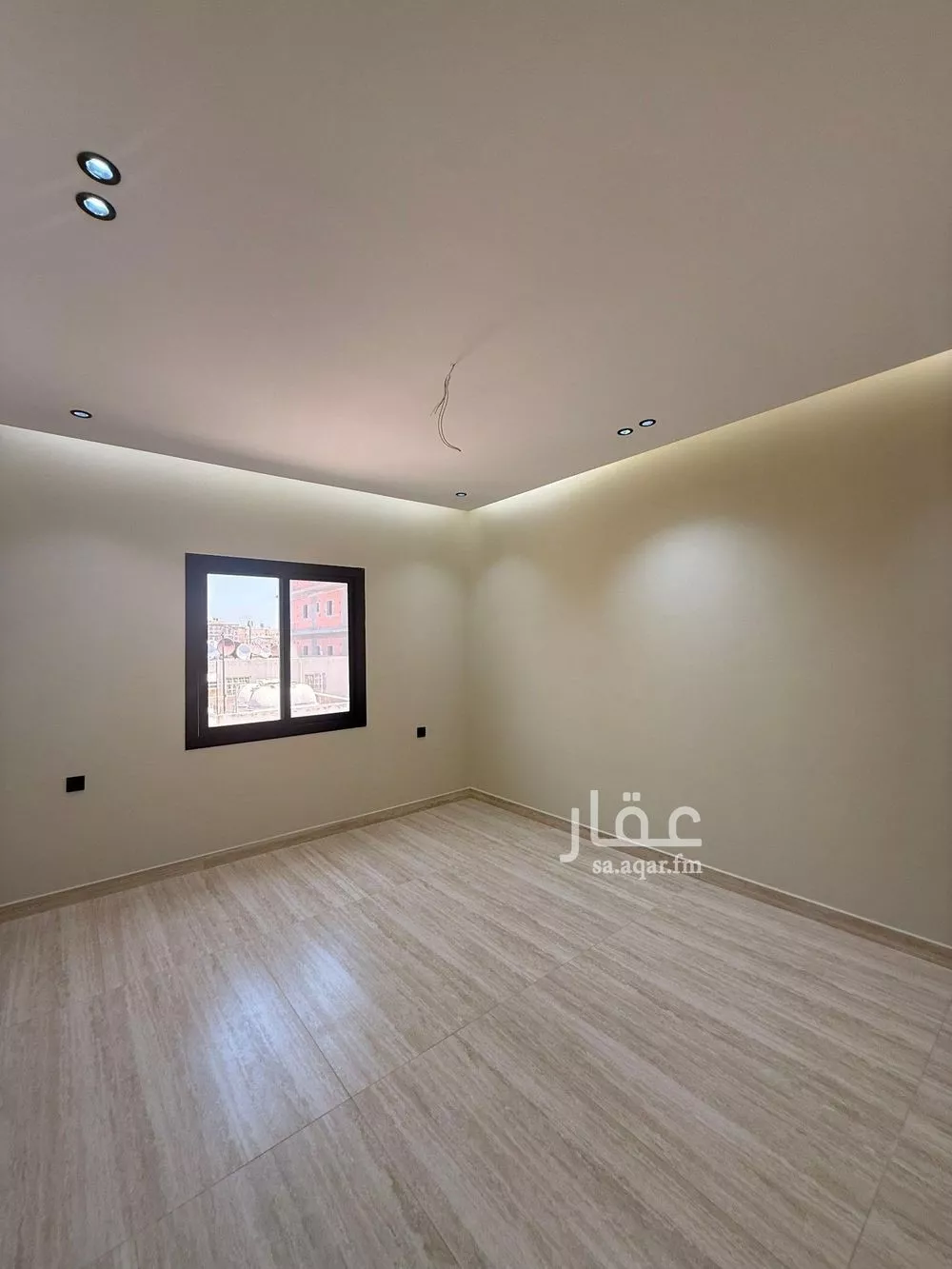 شقة 5 غرف في النعيم 3