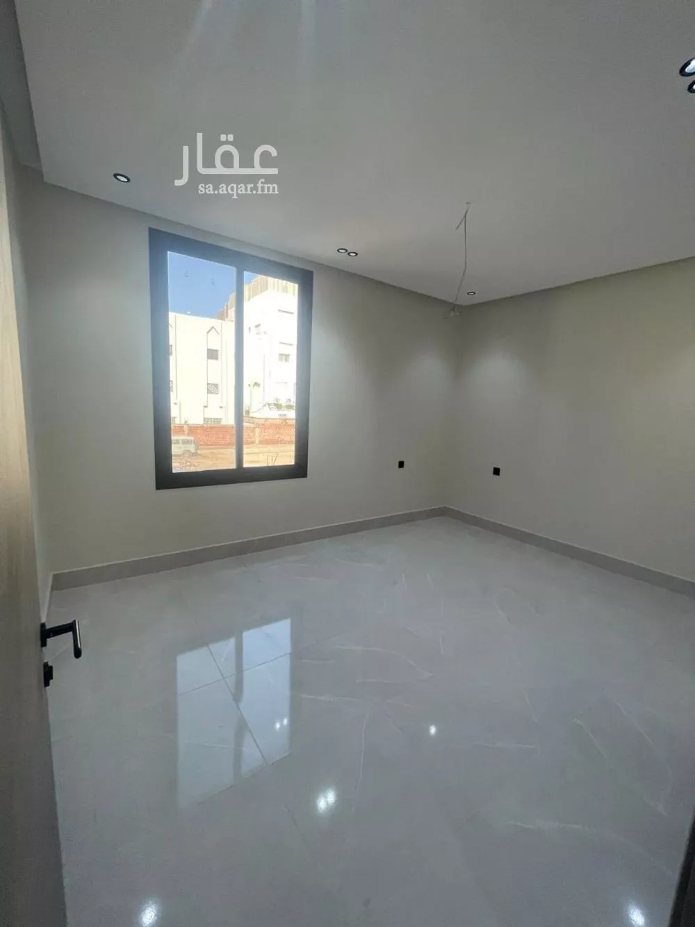 شقة 3 غرف في النعيم 3