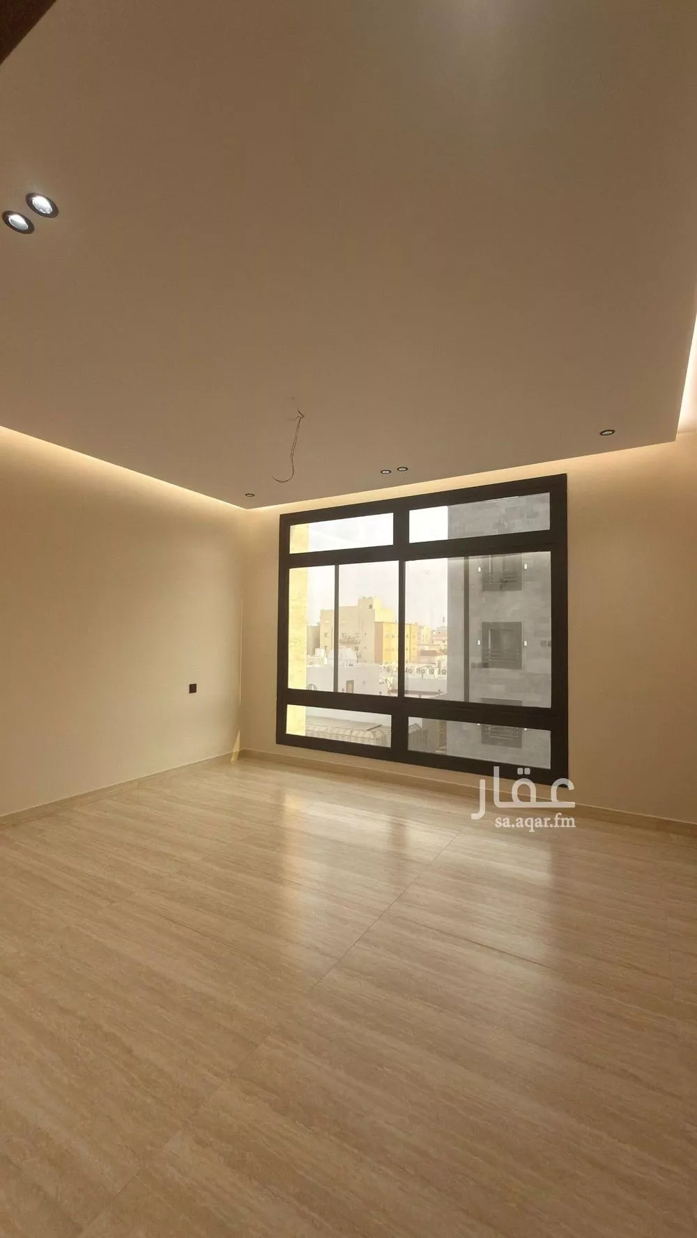 شقة 5 غرف في النعيم 3