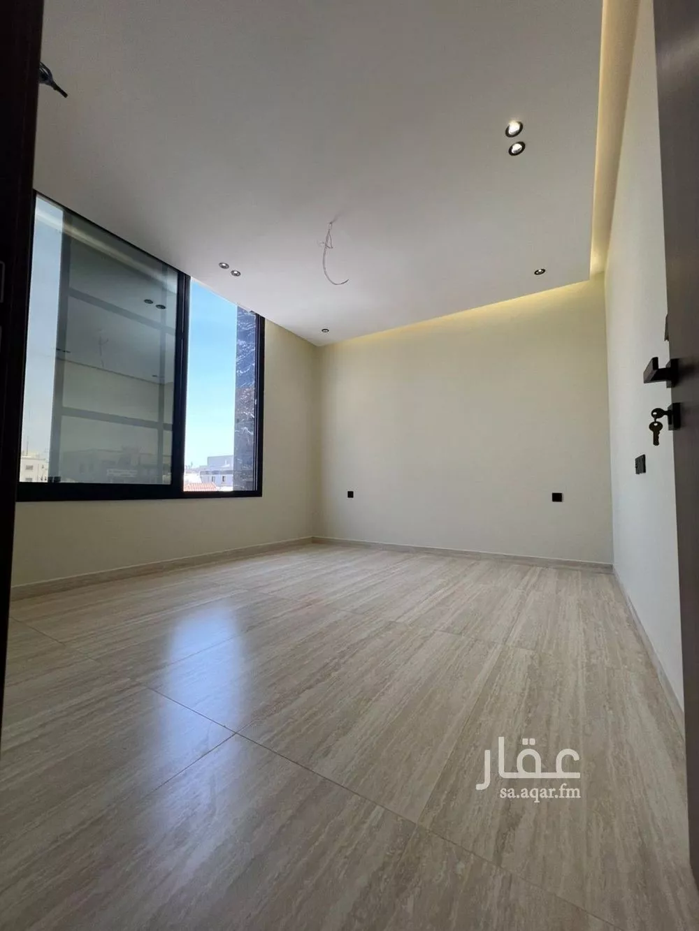 شقة 5 غرف في النعيم 4