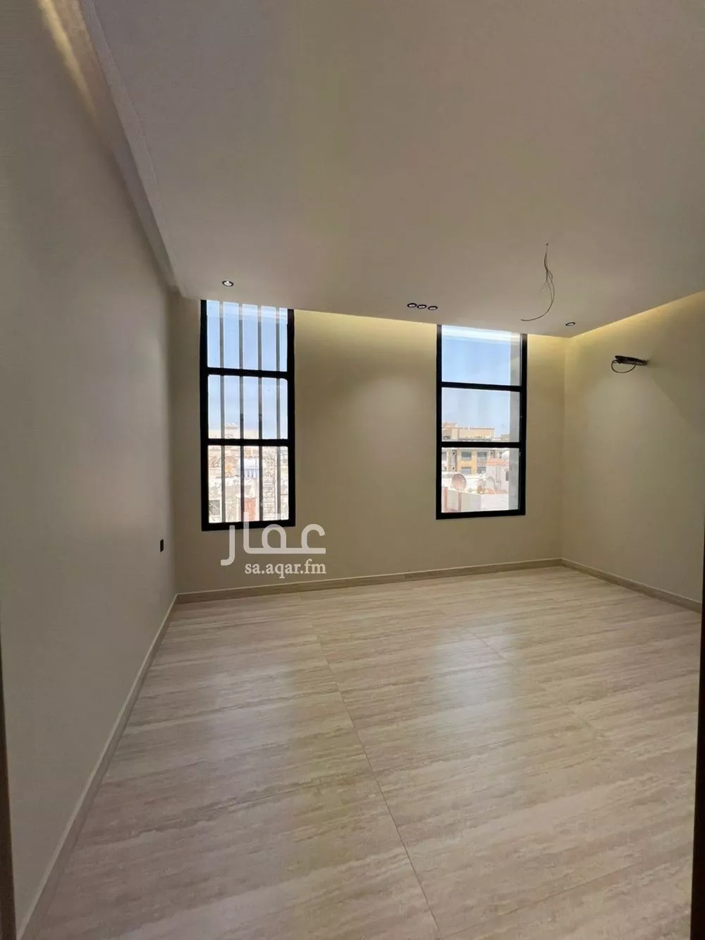 شقة 4 غرف في الروضة 4