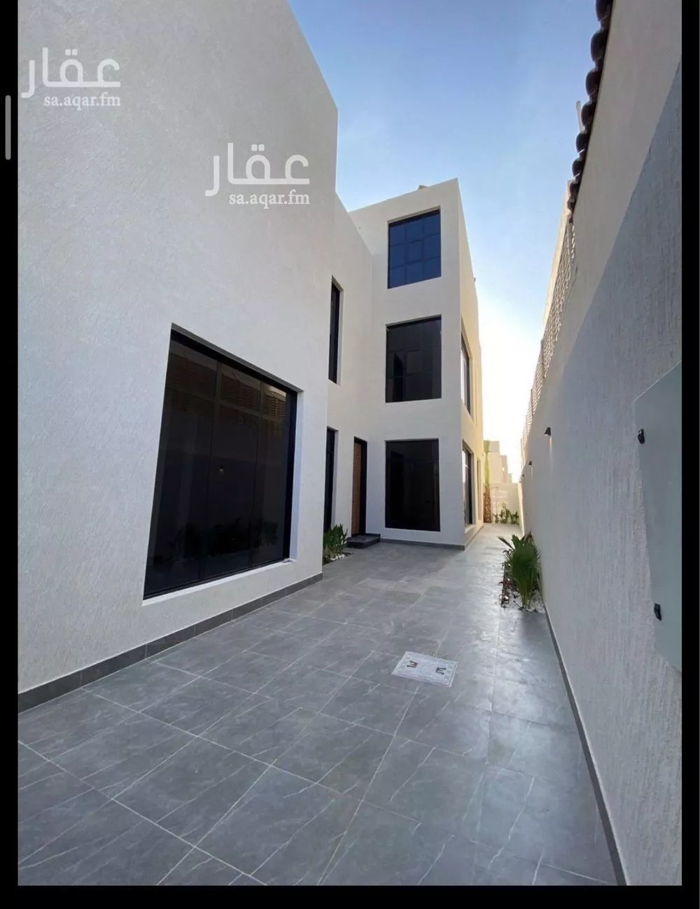 فيلا 6 غرف في المهدية 5