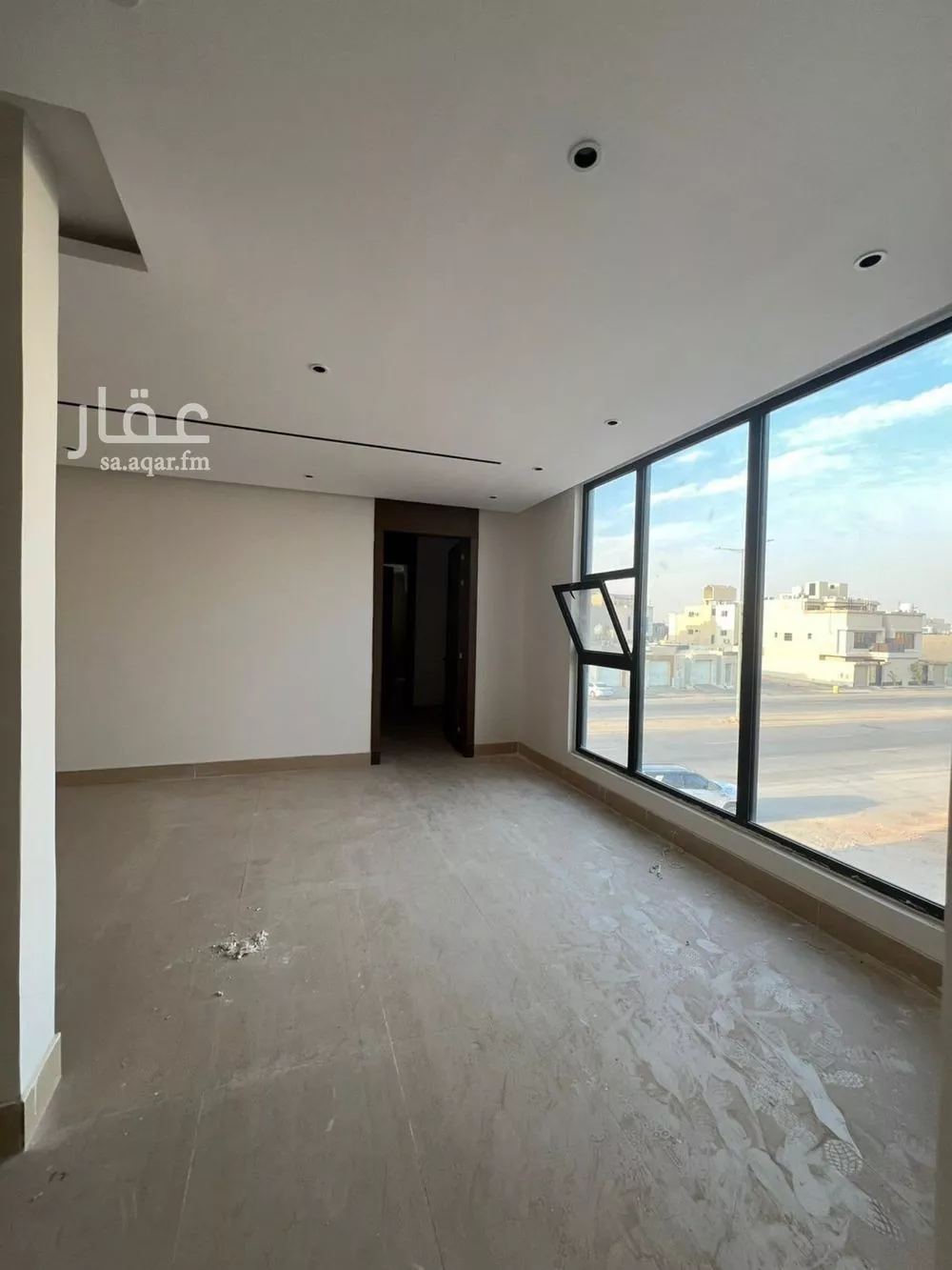 فيلا 6 غرف في المهدية 5