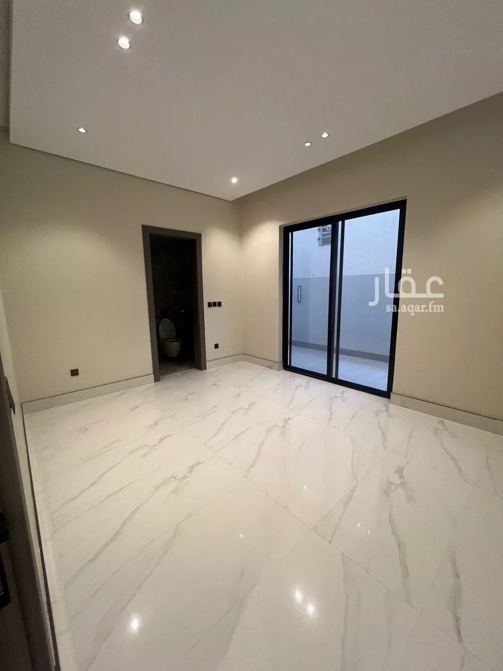 6 bedroom villa in Al Mahdiyyah 5