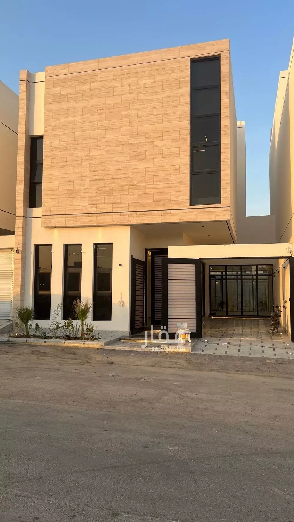 فيلا 7 غرف في المهدية 1