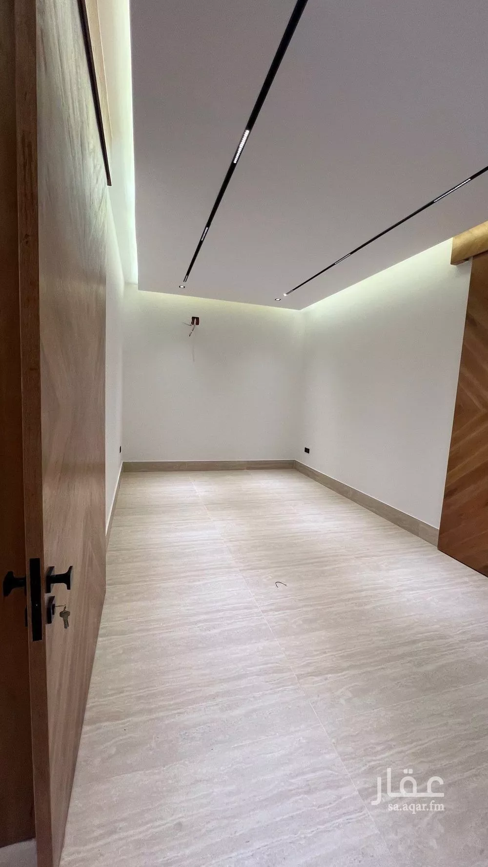 6 bedroom villa in Al Mahdiyyah 2