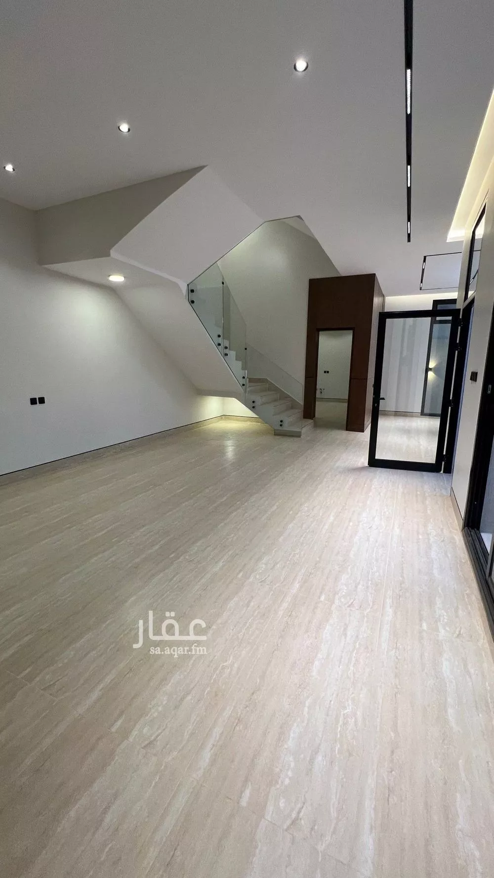 فيلا 6 غرف في المهدية 3