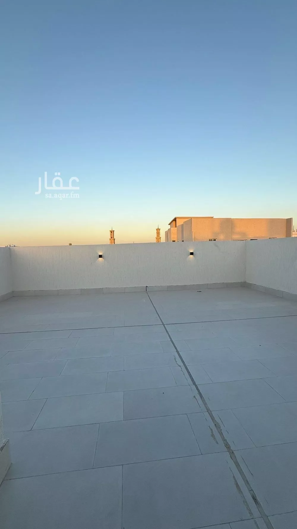 فيلا 6 غرف في المهدية 5