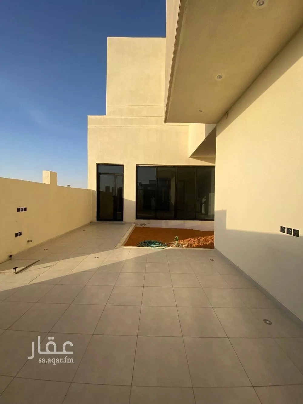 فيلا 6 غرف في المهدية 4