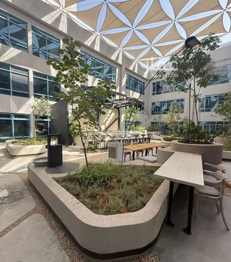 مكتب 5000 م² في الدريهمية 5