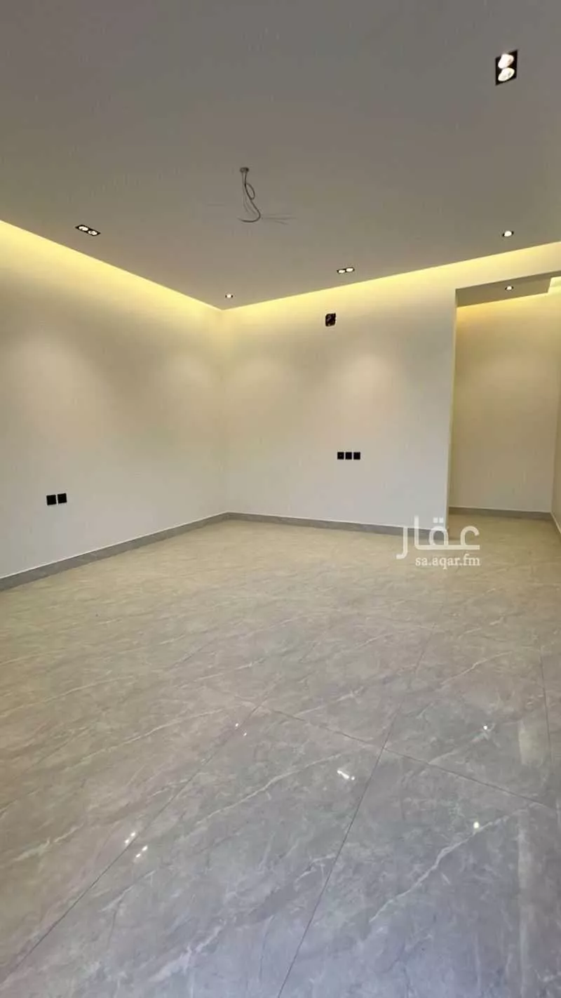 فيلا 5 غرف في طيبة 4