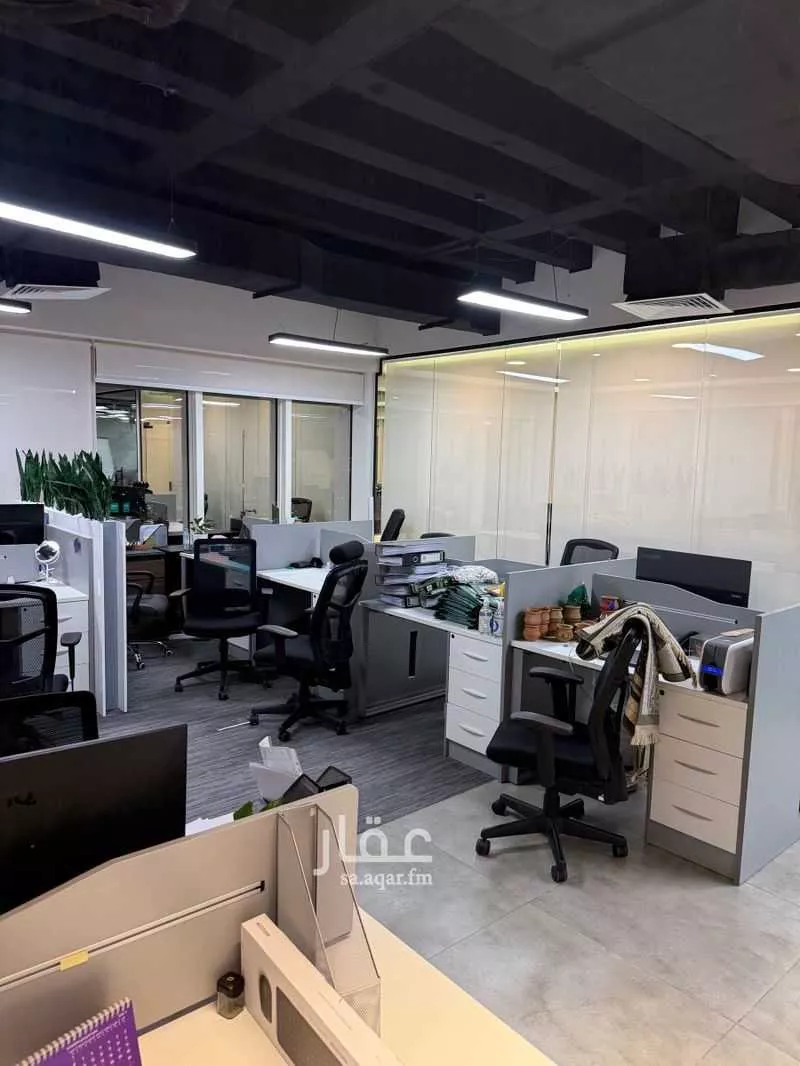 240 sqm office in Al Olaya 2
