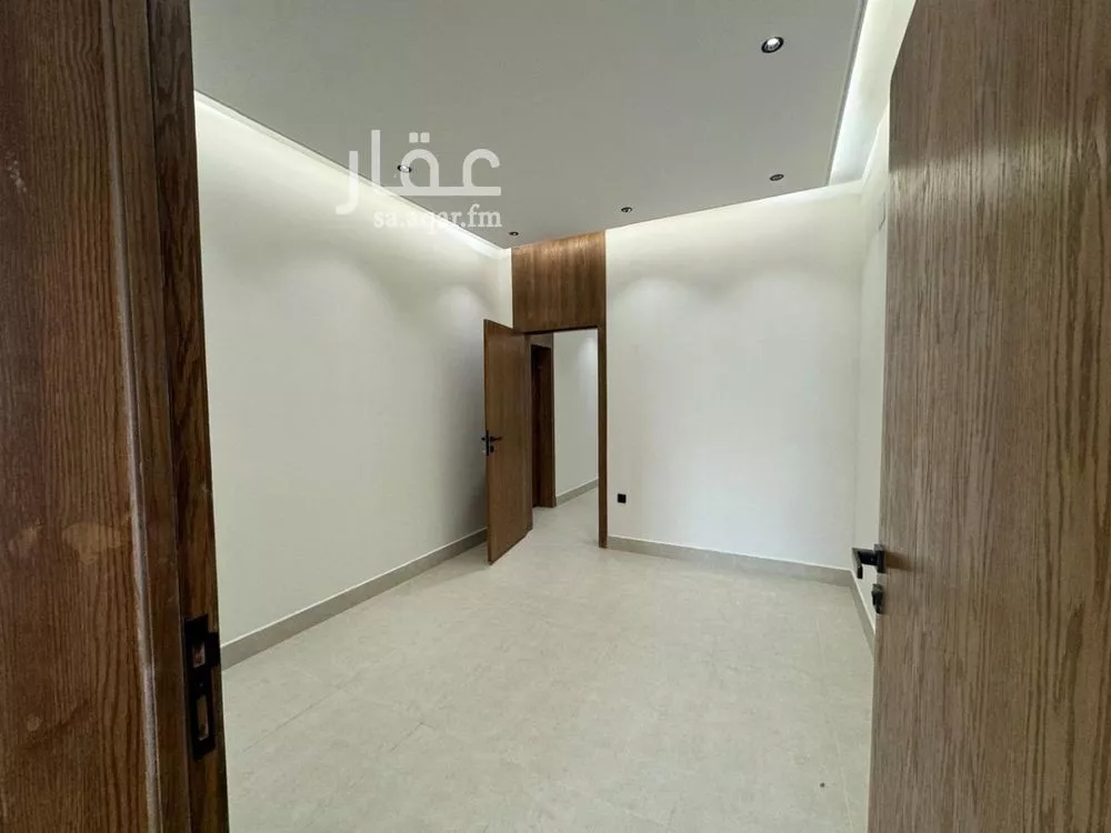 شقة 4 غرف في طويق 1