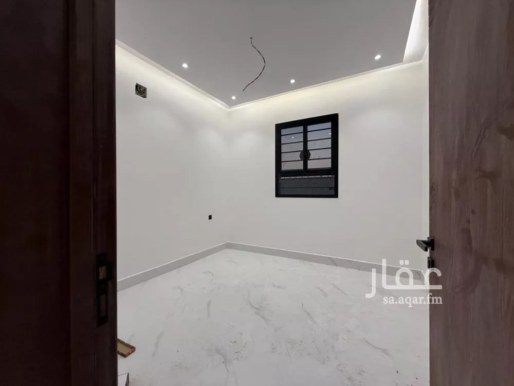 شقة 4 غرف في المروة 5