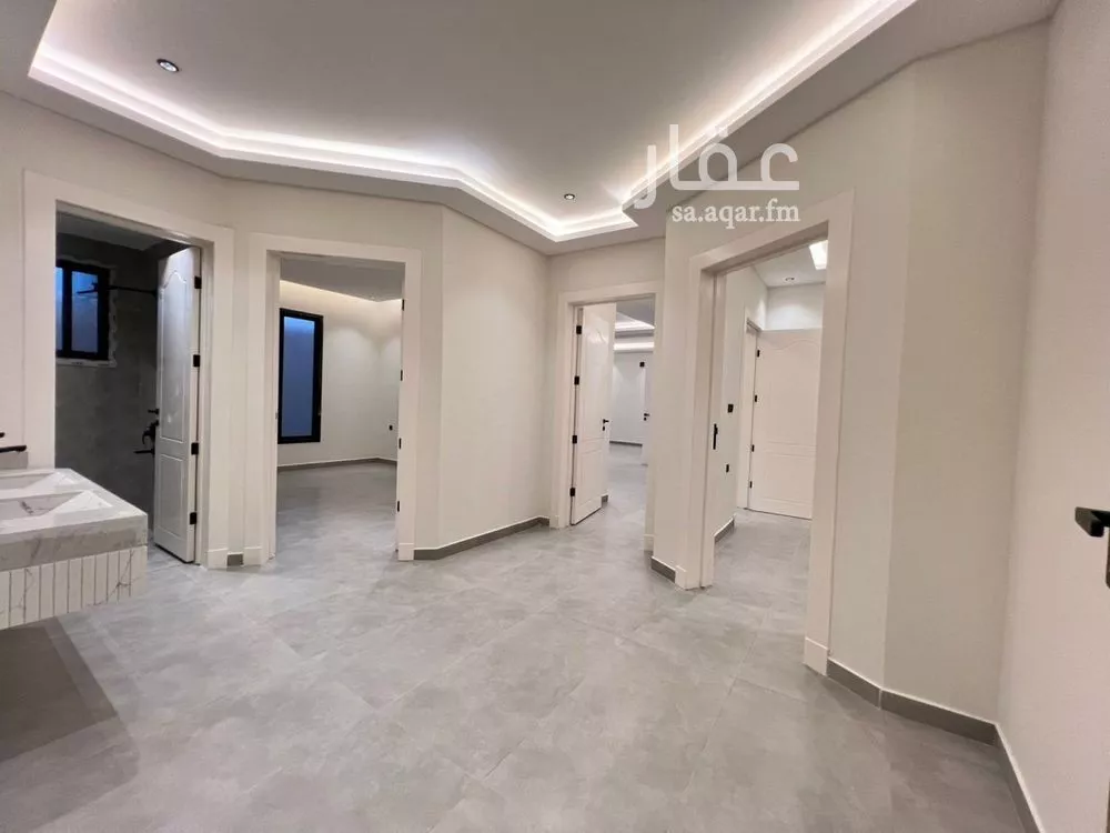 5 bedroom apartment in Tuwaiq 2