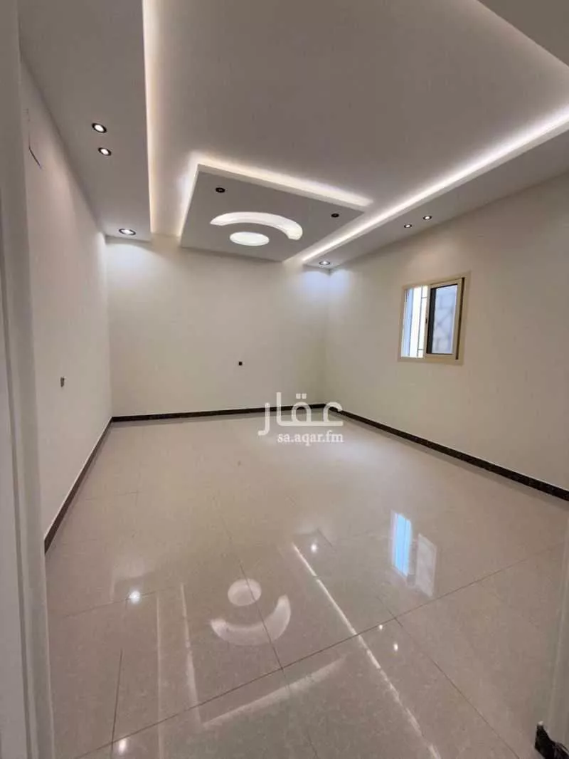 5 bedroom apartment in Dhahrat Laban, Riyadh 10