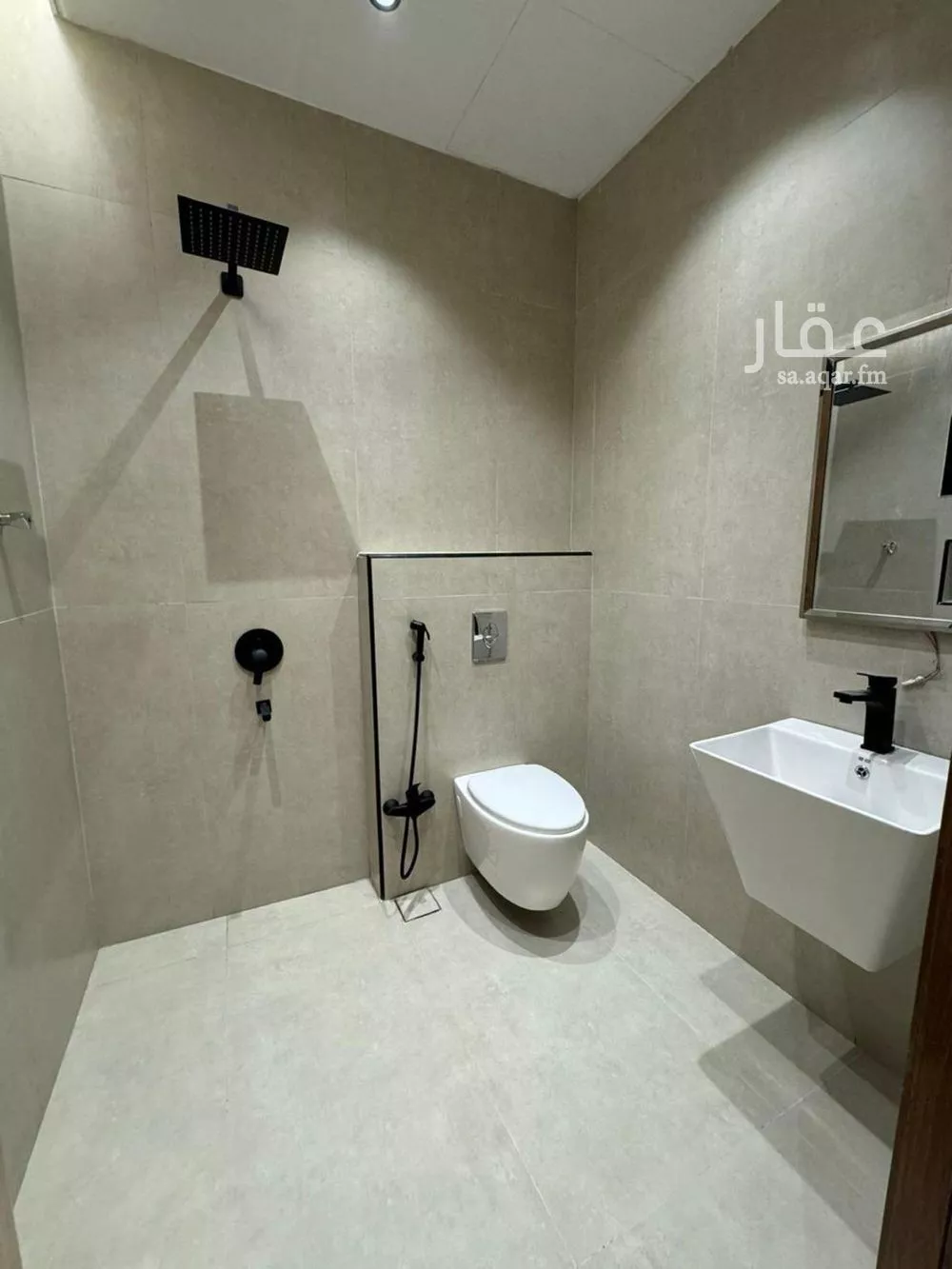 شقة 3 غرف في طويق 1