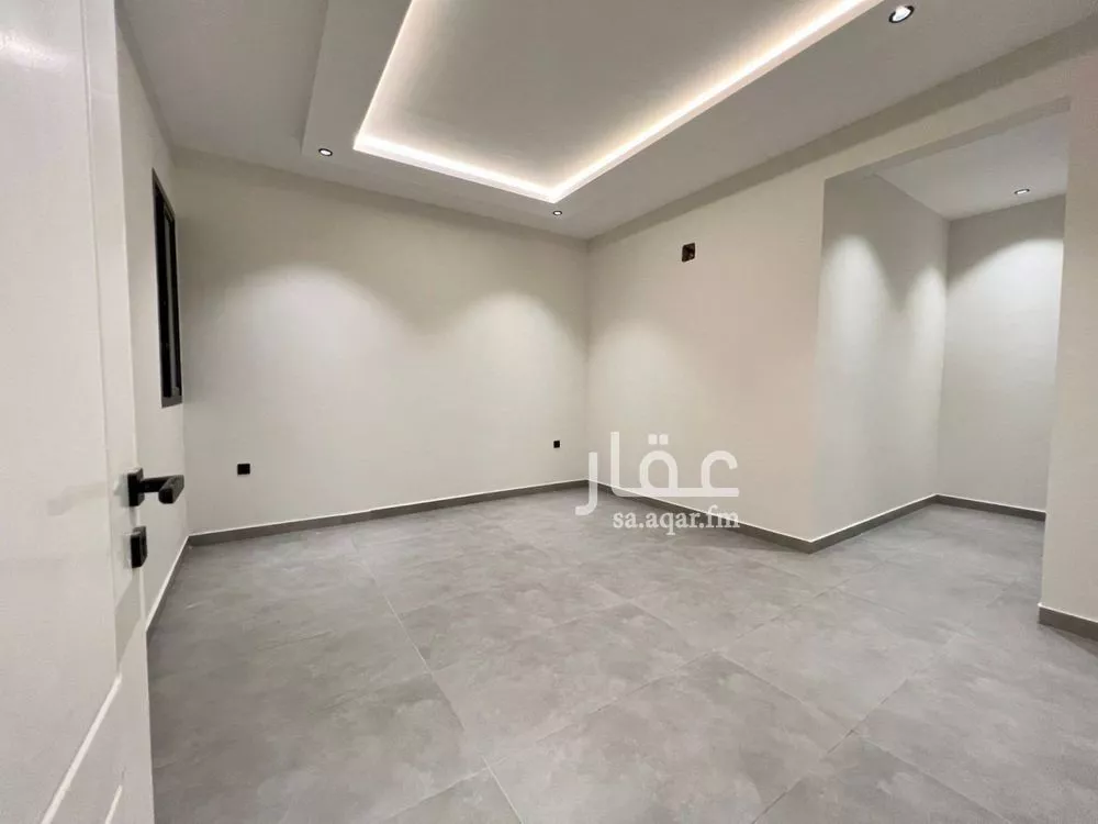 5 bedroom apartment in Tuwaiq 4