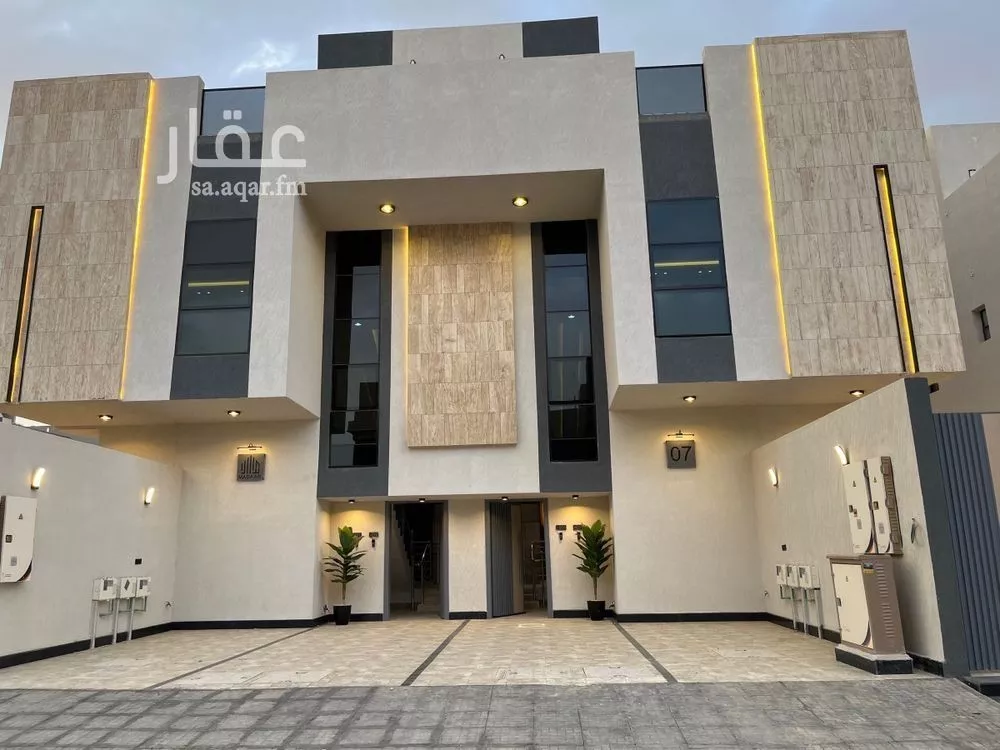 6 bedroom villa in Dhahrat Namar 1