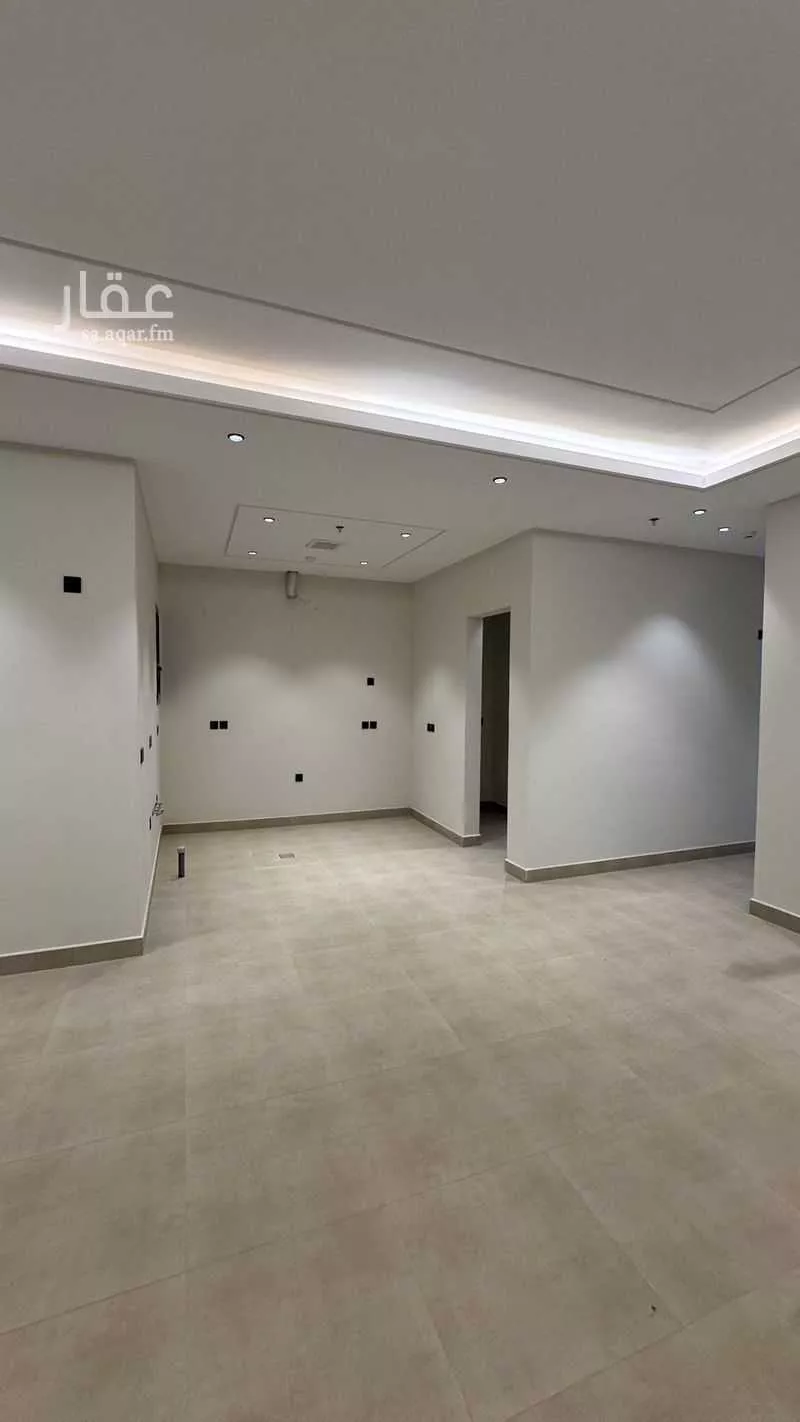 3 bedroom apartment in Al Aridh 5