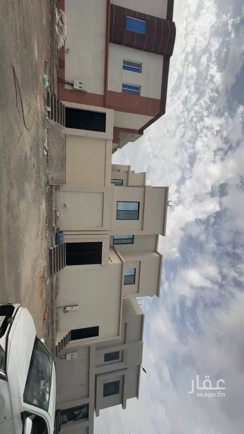 فيلا 6 غرف في الصفوة 1