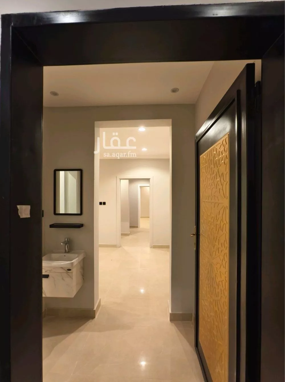 شقة 1 غرف في العقيق 3