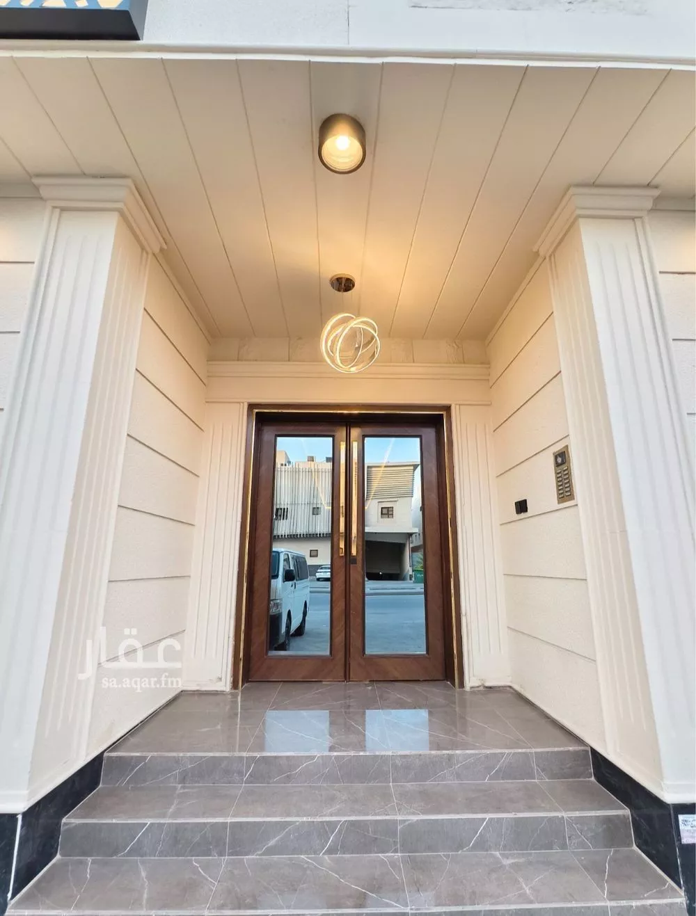 شقة 1 غرف في الملقا 1