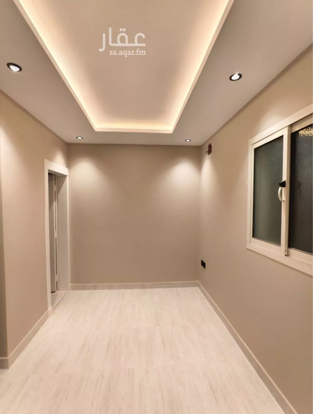 شقة 1 غرف في الملقا 5