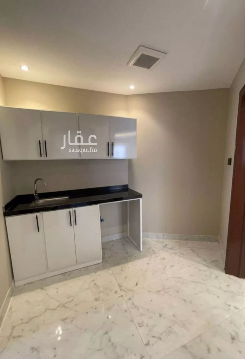 1 bedroom apartment in Al Aqiq 4