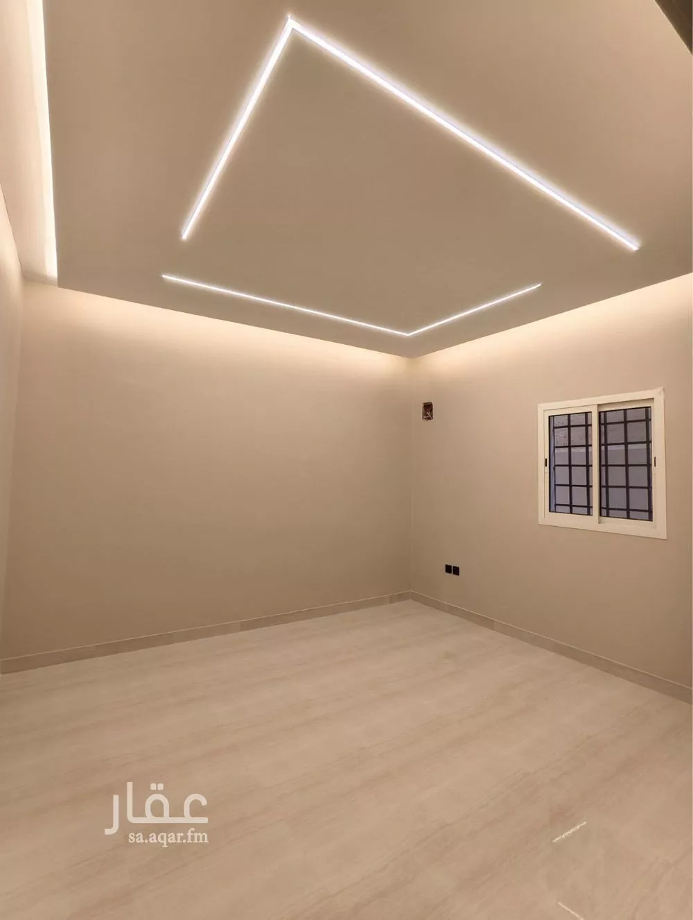 شقة 1 غرف في الملقا 3