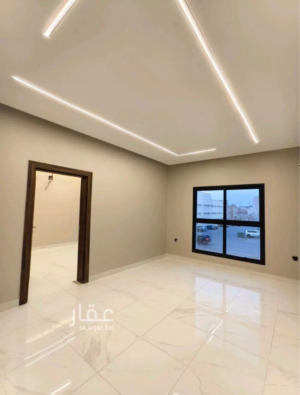 شقة 1 غرف في الملقا 5