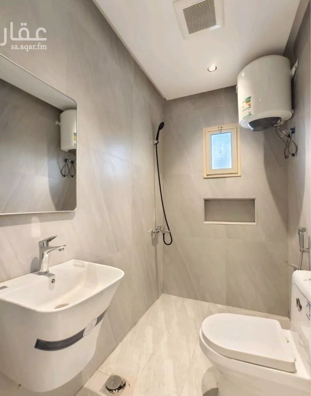 1 bedroom apartment in Al Malqa 5