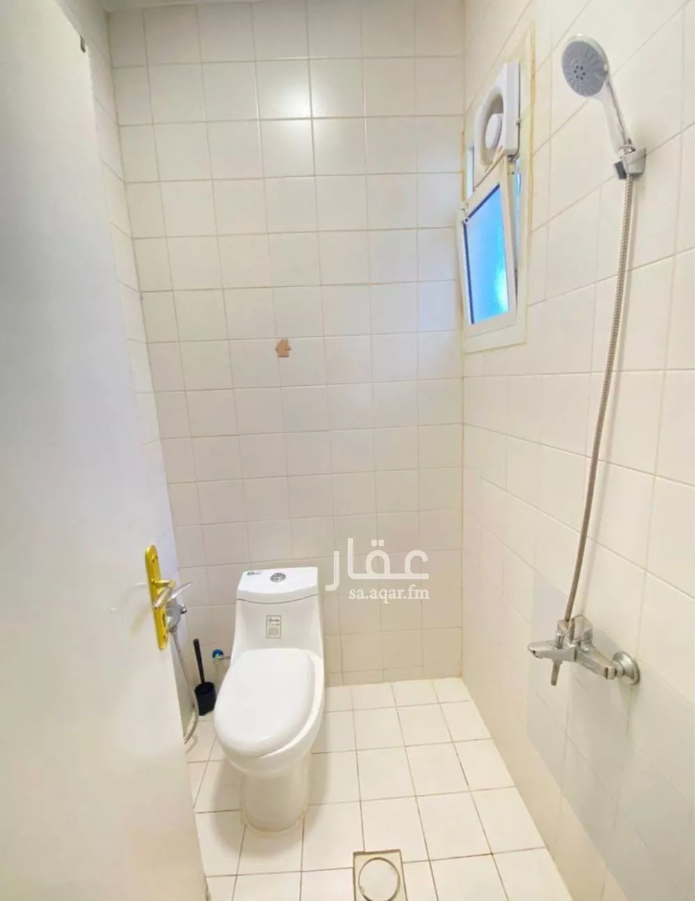 شقة 1 غرف في العقيق 3