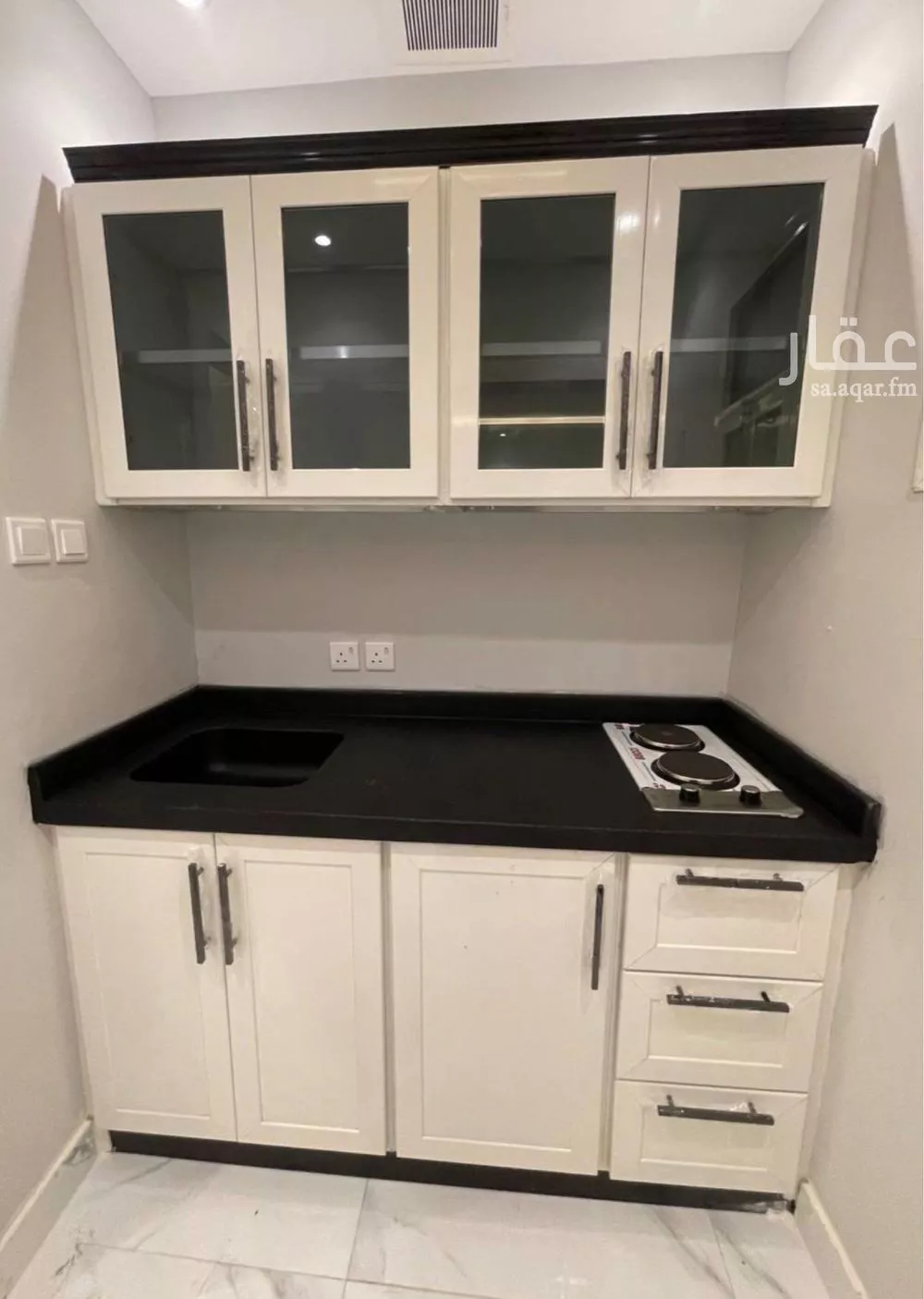 شقة 1 غرف في العقيق 4