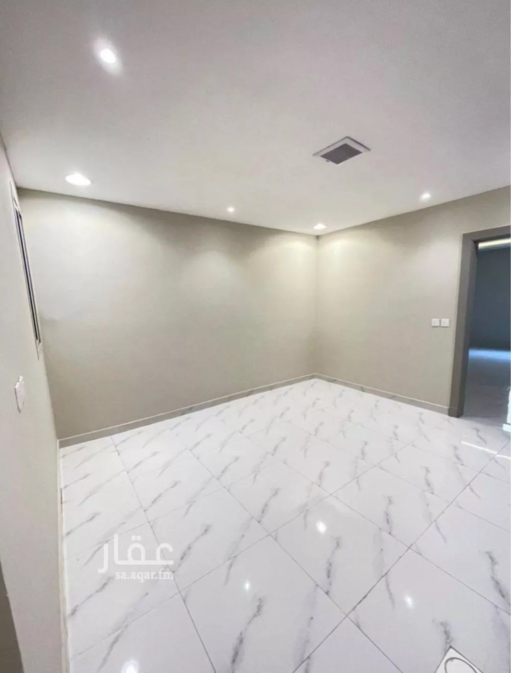 1 bedroom apartment in Al Aqiq 3
