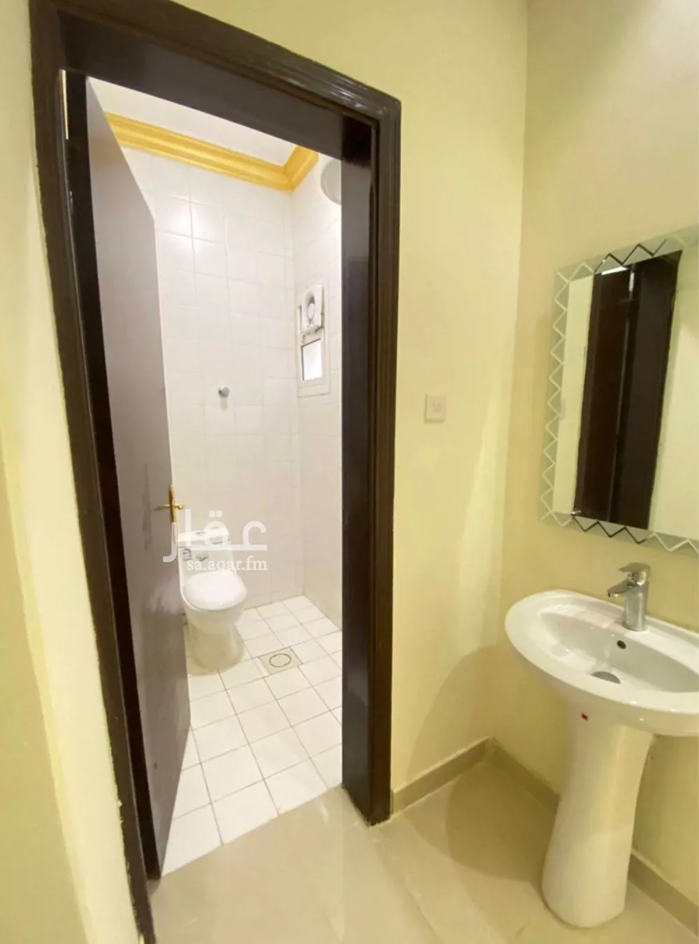 شقة 1 غرف في العقيق 4