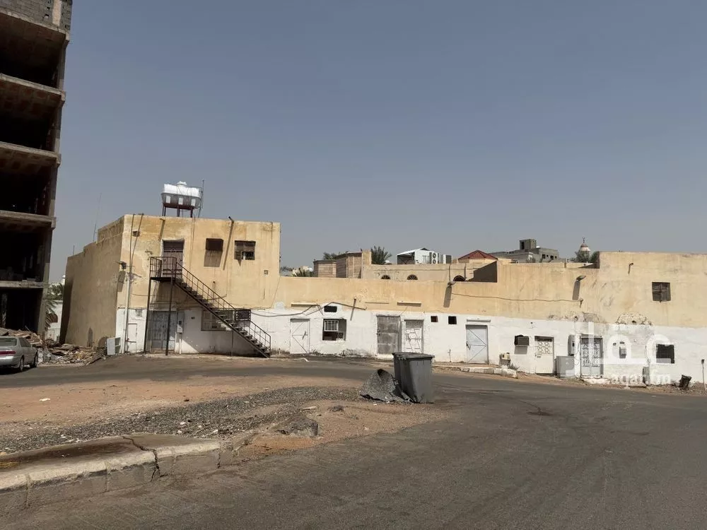 دور 10 غرف في العانبس 4