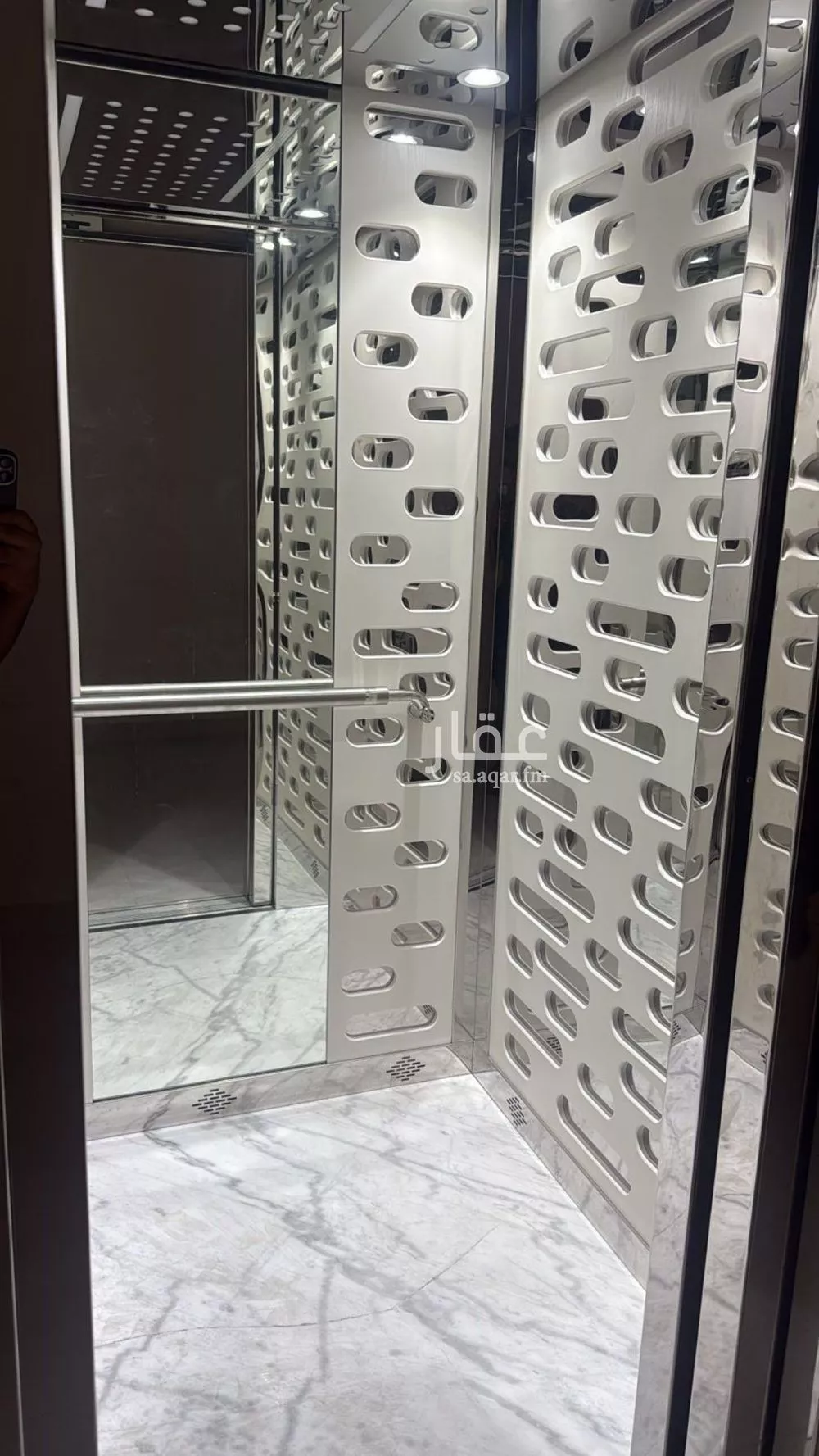 فيلا 6 غرف في الصدفة 5