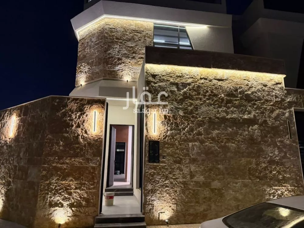 4 bedroom villa in Dhahrat Namar, Riyadh 7