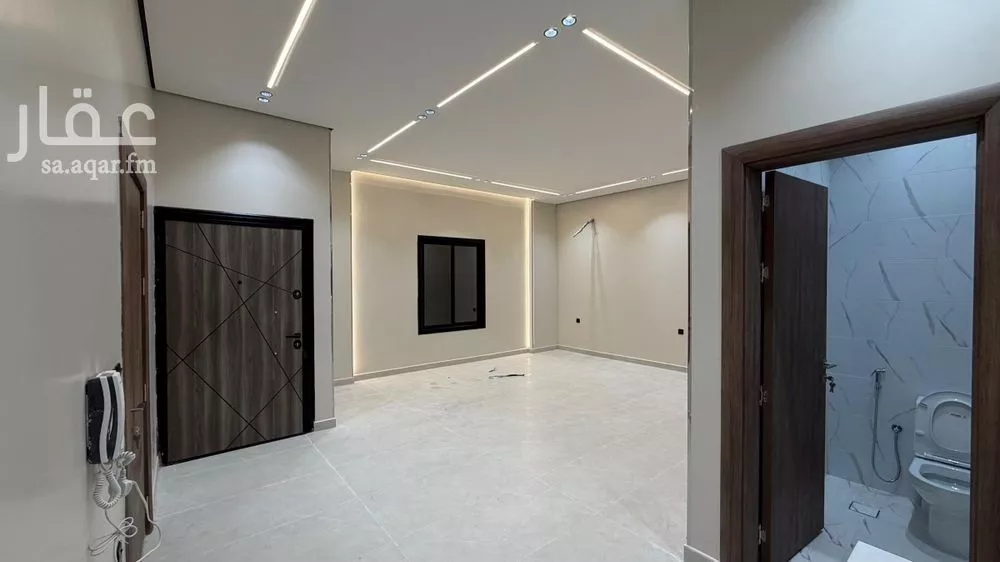 شقة 5 غرف في ابو بريقاء 1