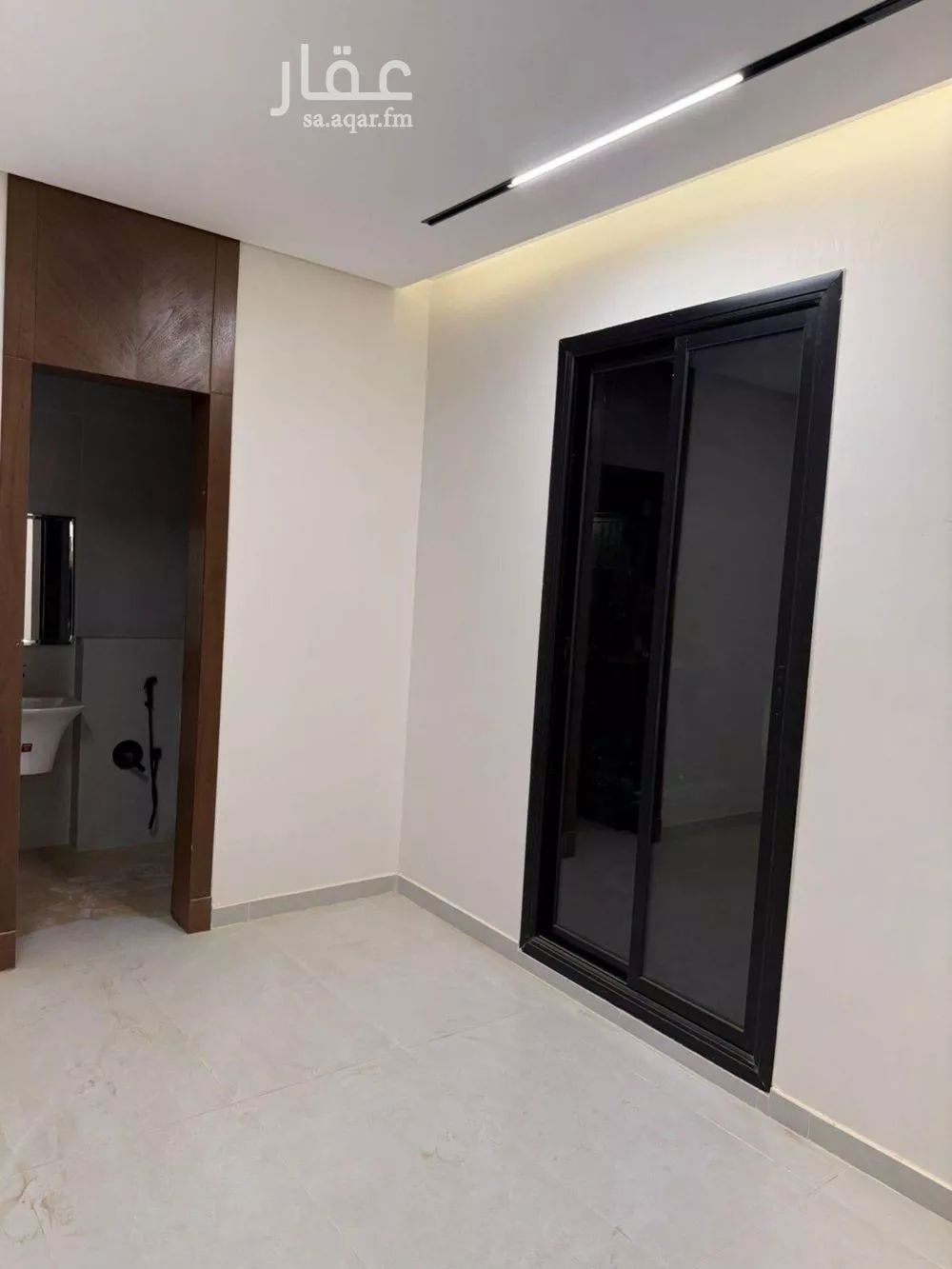 4 bedroom villa in Dhahrat Namar, Riyadh 6