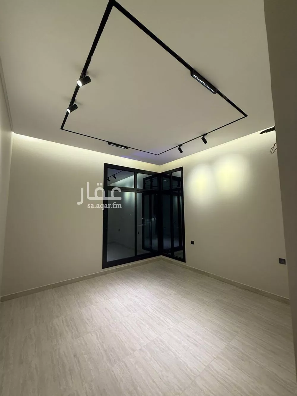 شقة 3 غرف في النزهة 4