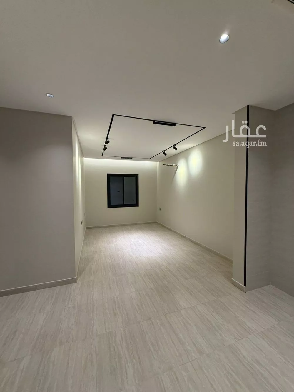 شقة 2 غرف في النزهة 4