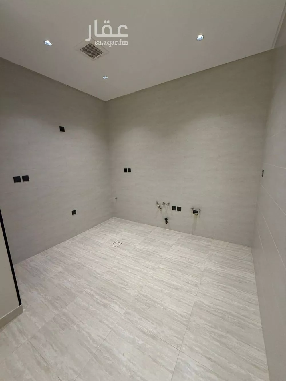 3 bedroom apartment in Al Nuzhah 2